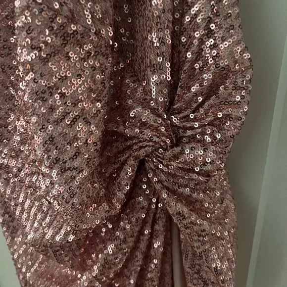Mac Duggal Pink Sequin Backless Dress